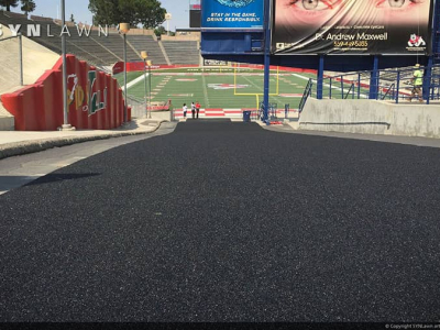 SYNLawn-artificial-grass-agility-fresno-state-football-entrance-ramp